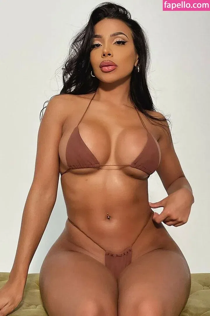 Natseleen Onlyfans Photo Gallery 