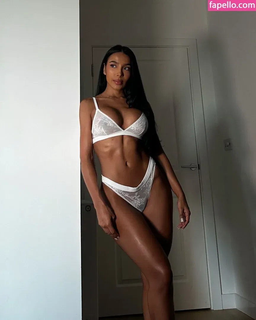 Natseleen Onlyfans Photo Gallery 