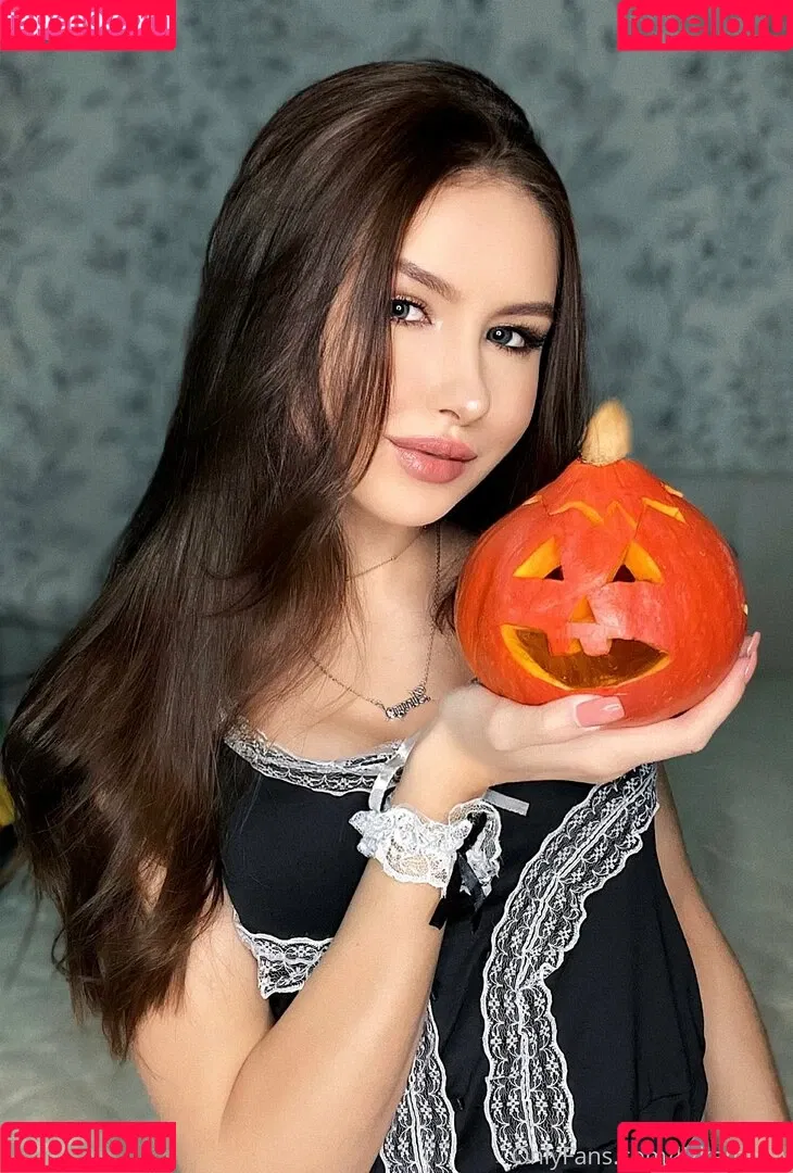 lizkameaw Onlyfans Photo Gallery 