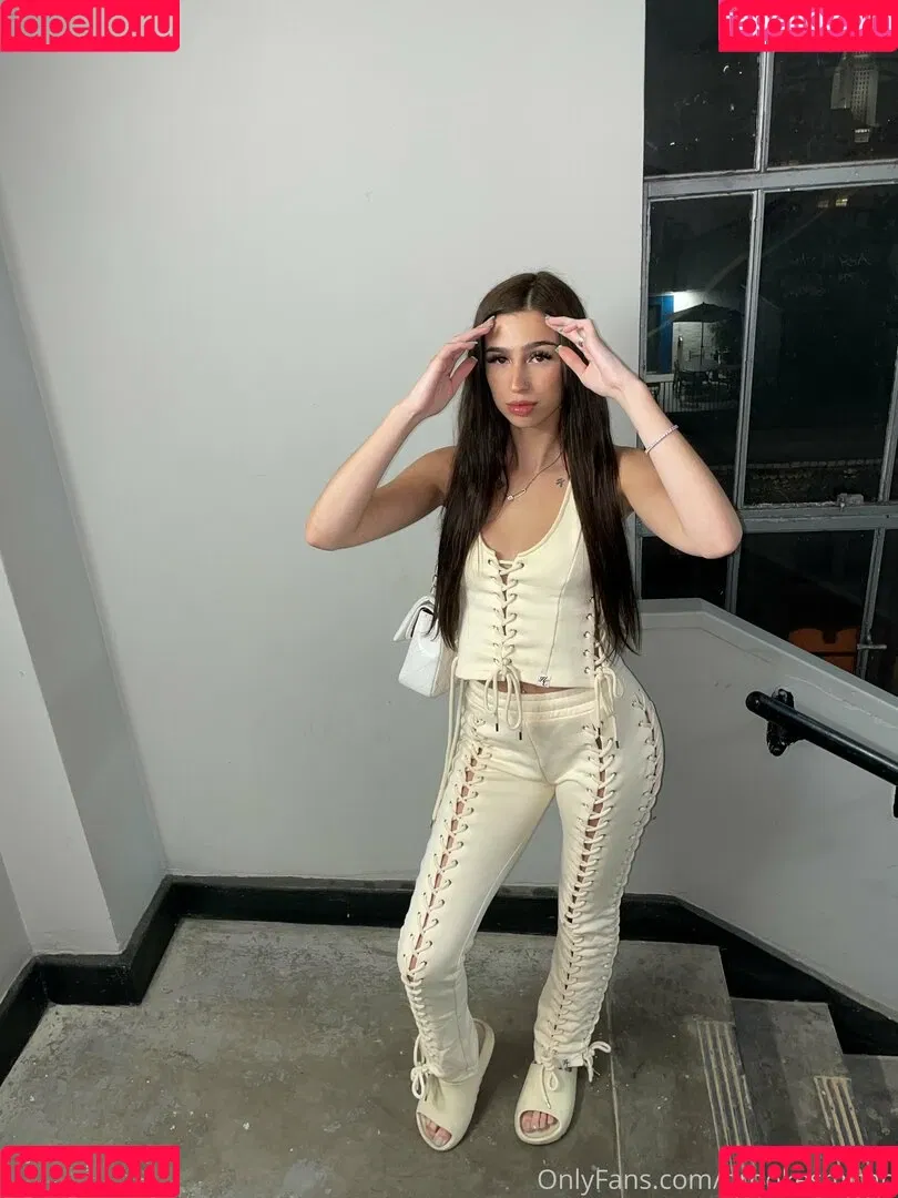 madibutler Onlyfans Photo Gallery 
