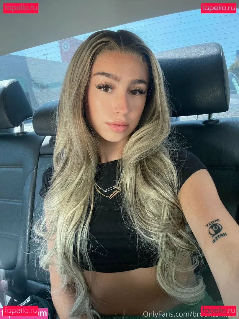 madibutler Onlyfans Photo Gallery 