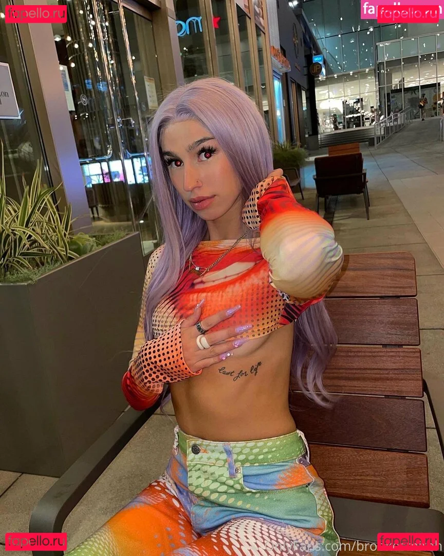 madibutler Onlyfans Photo Gallery 