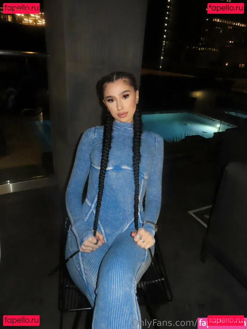 madibutler Onlyfans Photo Gallery 