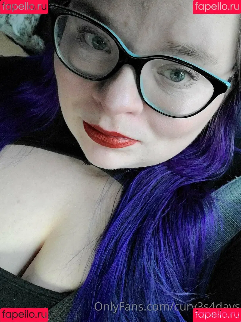 curv3s4days Onlyfans Photo Gallery 