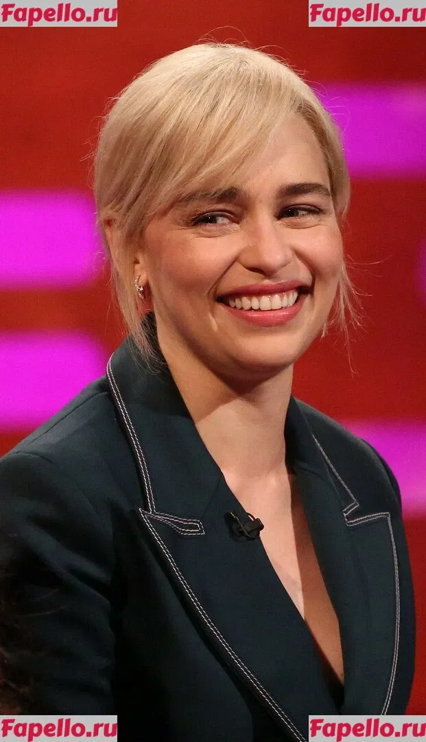 Emilia Clarke Onlyfans Photo Gallery 