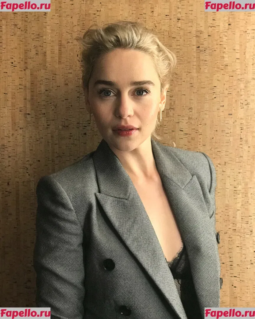 Emilia Clarke Onlyfans Photo Gallery 
