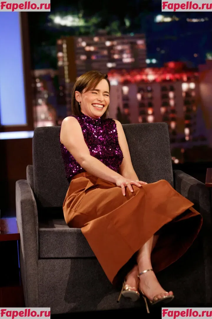 Emilia Clarke Onlyfans Photo Gallery 