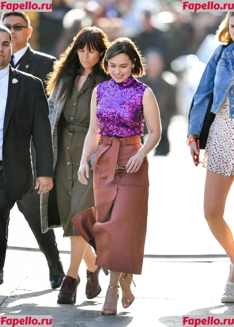 Emilia Clarke Onlyfans Photo Gallery 