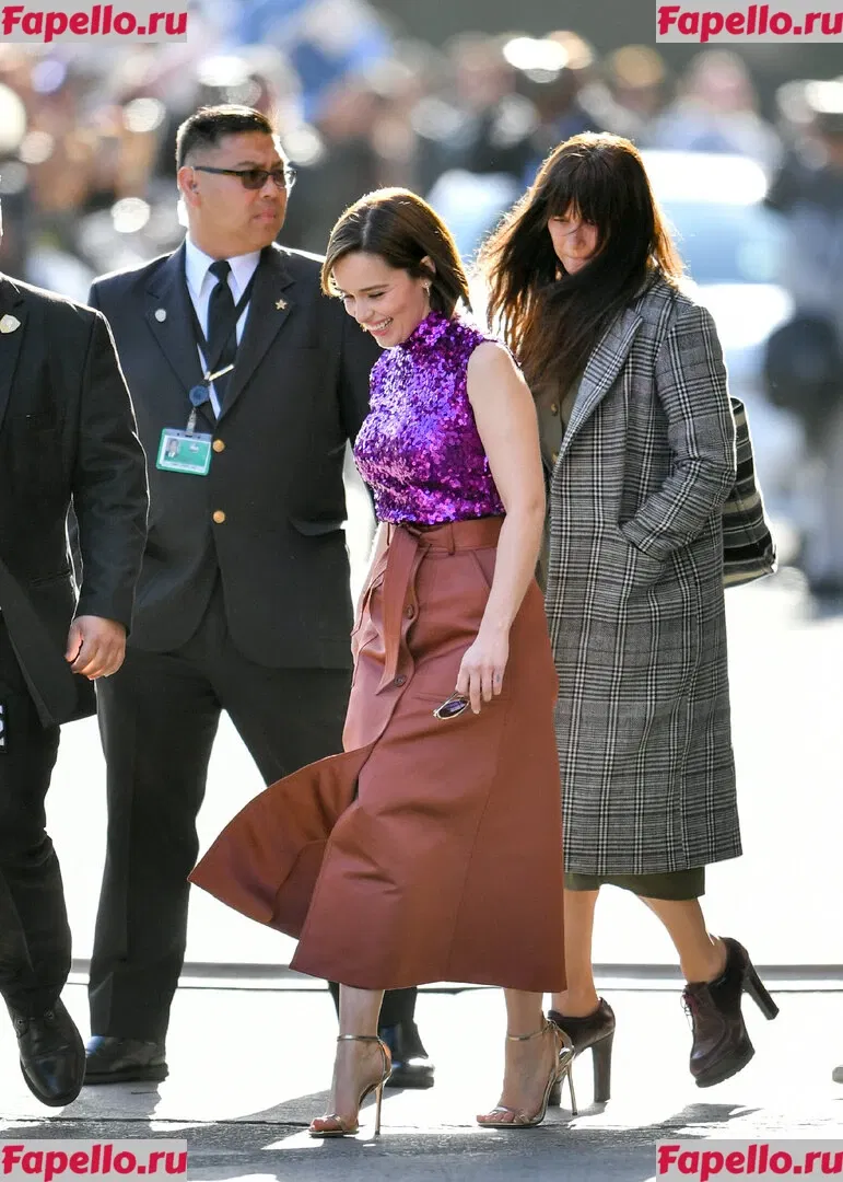 Emilia Clarke Onlyfans Photo Gallery 