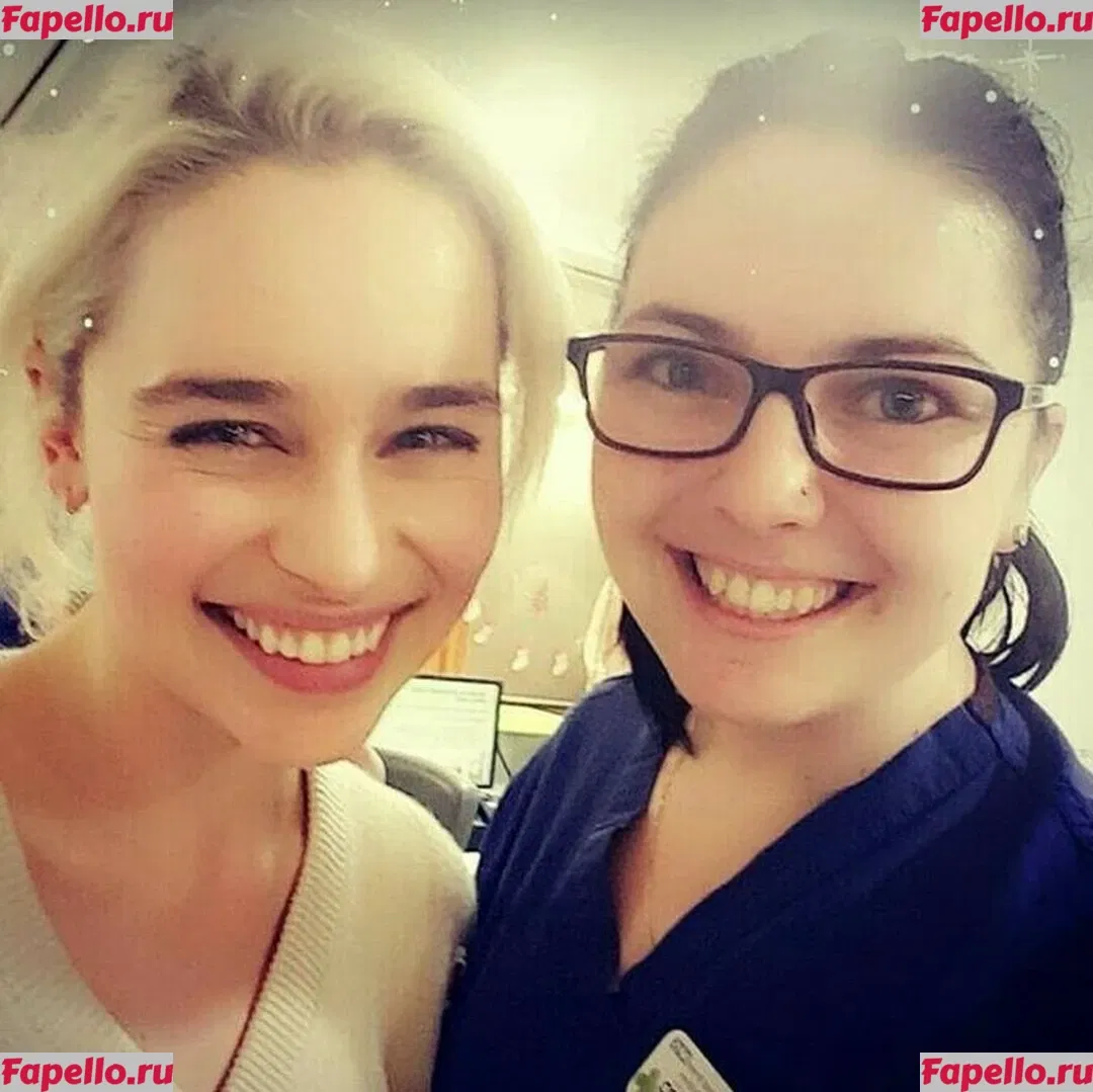 Emilia Clarke Onlyfans Photo Gallery 