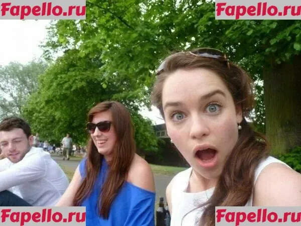 Emilia Clarke Onlyfans Photo Gallery 