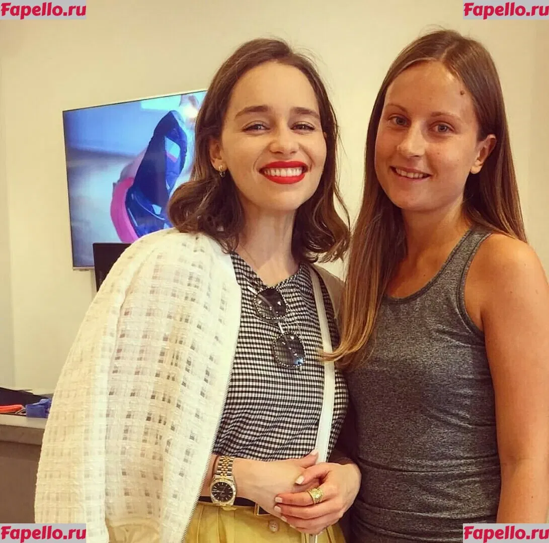 Emilia Clarke Onlyfans Photo Gallery 