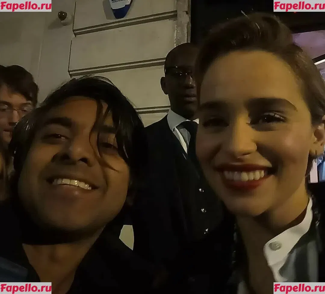 Emilia Clarke Onlyfans Photo Gallery 