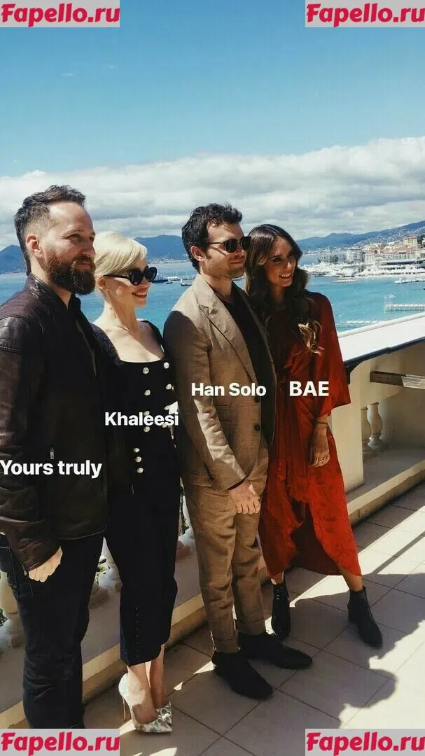Emilia Clarke Onlyfans Photo Gallery 