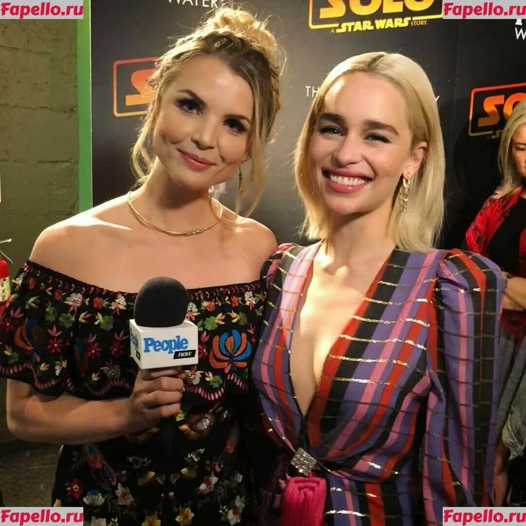 Emilia Clarke Onlyfans Photo Gallery 