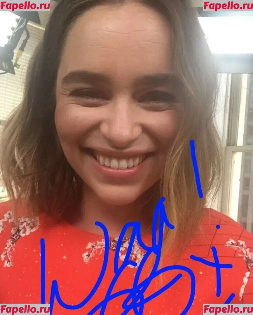 Emilia Clarke Onlyfans Photo Gallery 