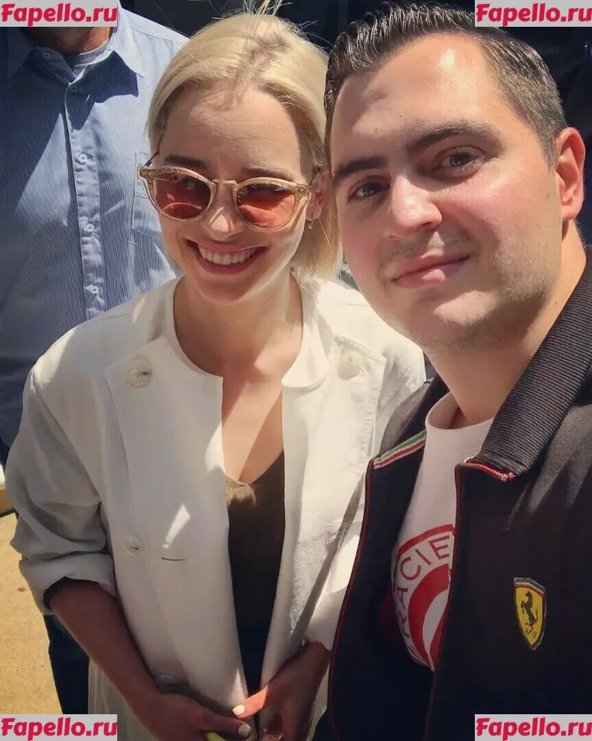 Emilia Clarke Onlyfans Photo Gallery 