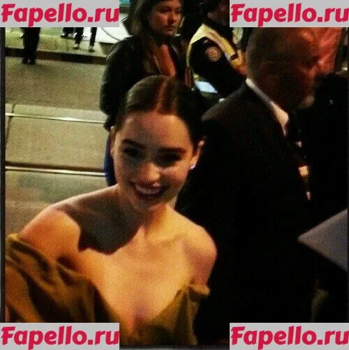 Emilia Clarke Onlyfans Photo Gallery 