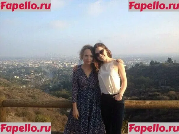 Emilia Clarke Onlyfans Photo Gallery 