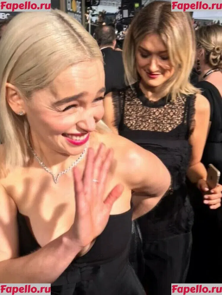 Emilia Clarke Onlyfans Photo Gallery 