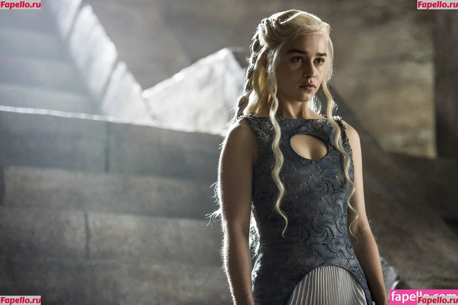 Emilia Clarke Onlyfans Photo Gallery 
