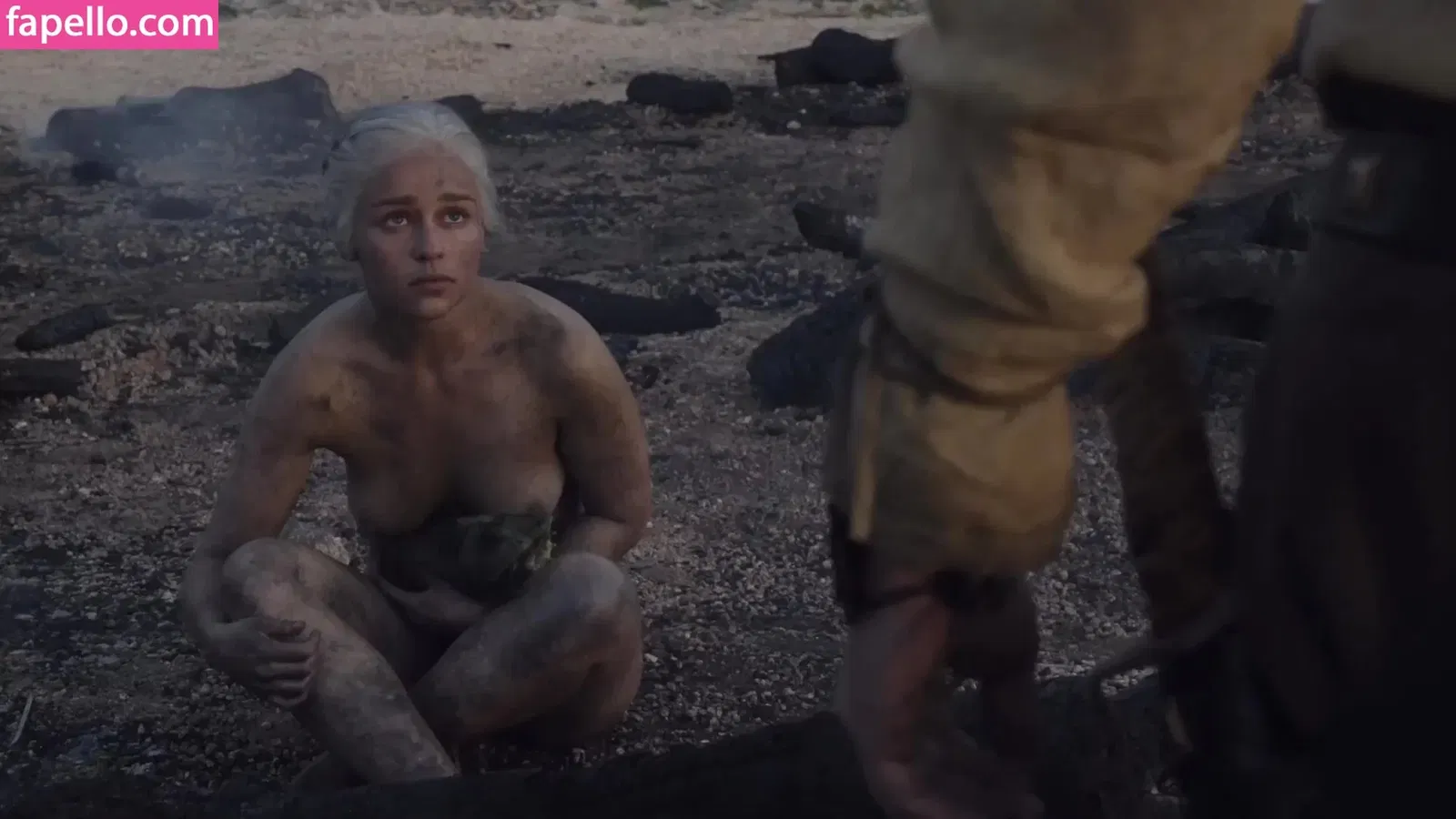 Emilia Clarke Onlyfans Photo Gallery 