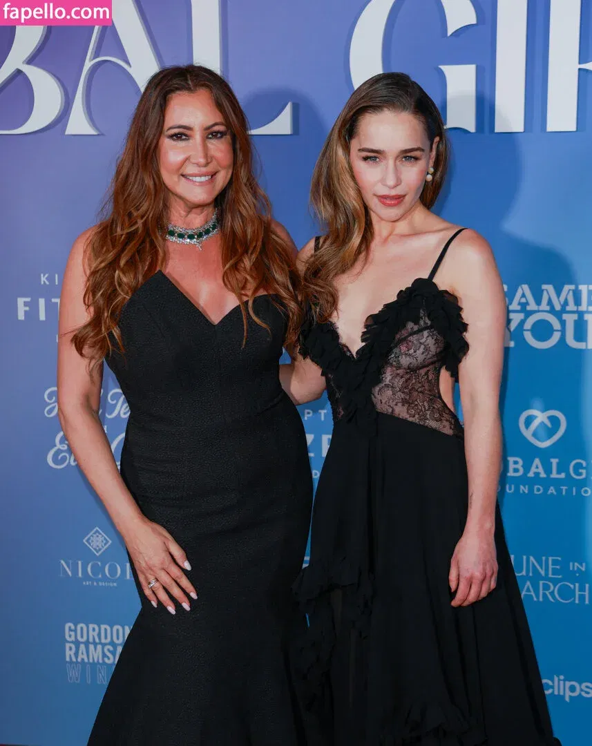 Emilia Clarke Onlyfans Photo Gallery 