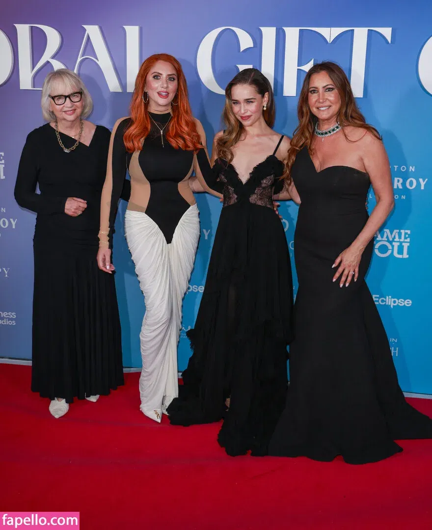 Emilia Clarke Onlyfans Photo Gallery 