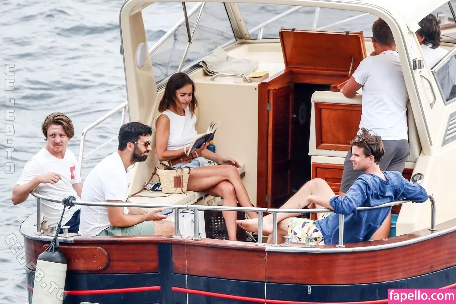 Emilia Clarke Onlyfans Photo Gallery 