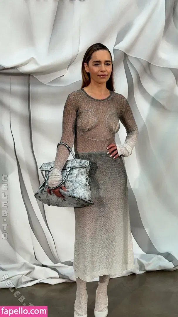 Emilia Clarke Onlyfans Photo Gallery 