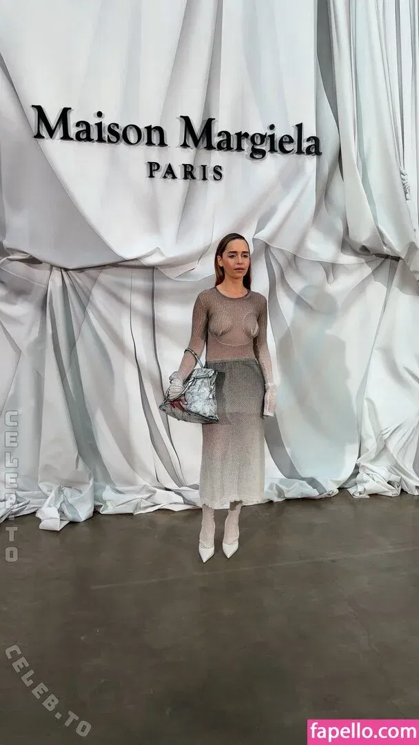 Emilia Clarke Onlyfans Photo Gallery 