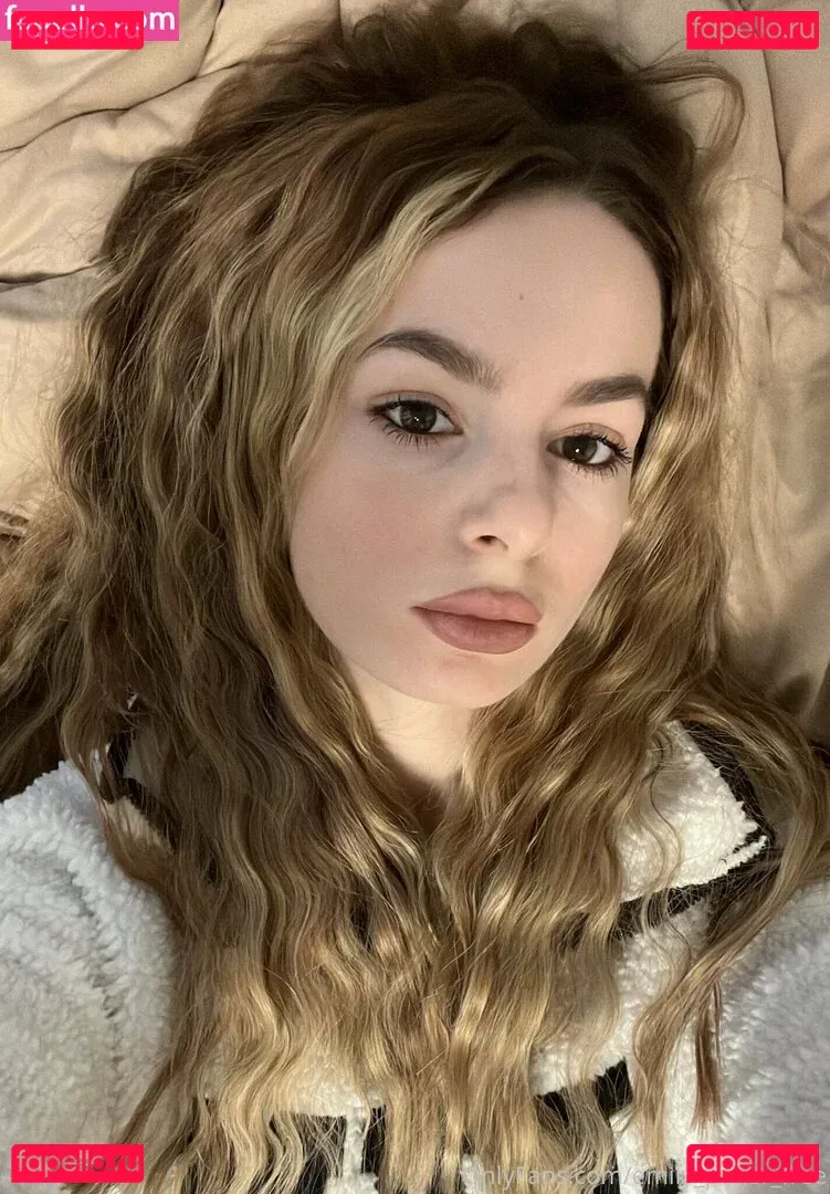 emilylism Onlyfans Photo Gallery 