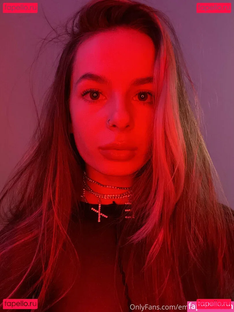 emilylism Onlyfans Photo Gallery 