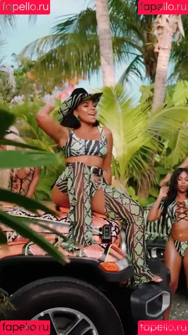 Ashanti Onlyfans Photo Gallery 
