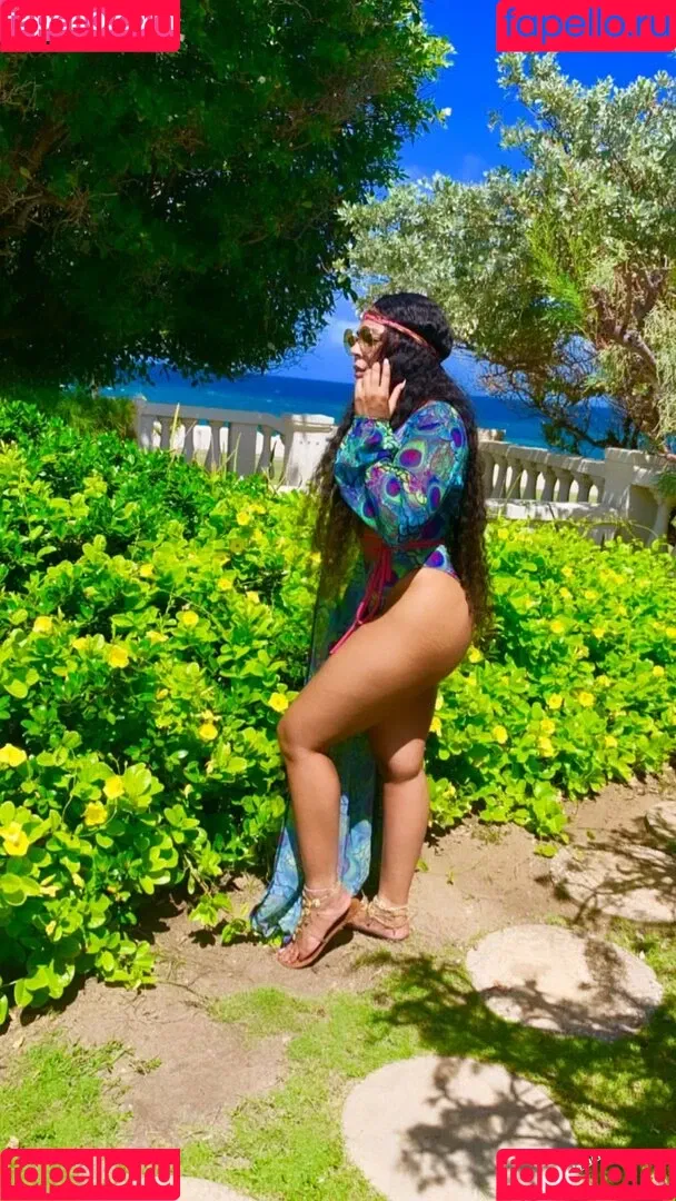 Ashanti Onlyfans Photo Gallery 
