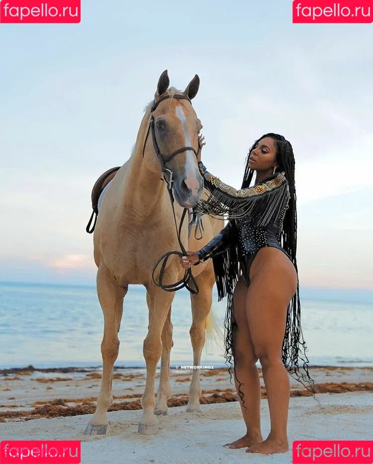 Ashanti Onlyfans Photo Gallery 