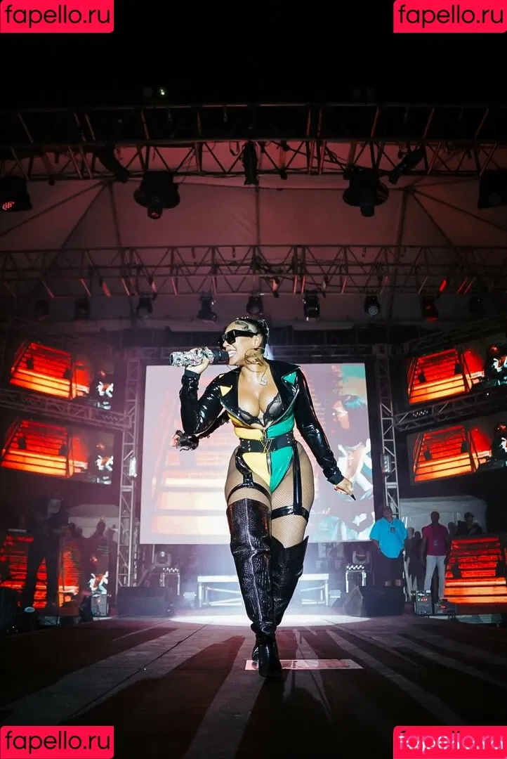 Ashanti Onlyfans Photo Gallery 