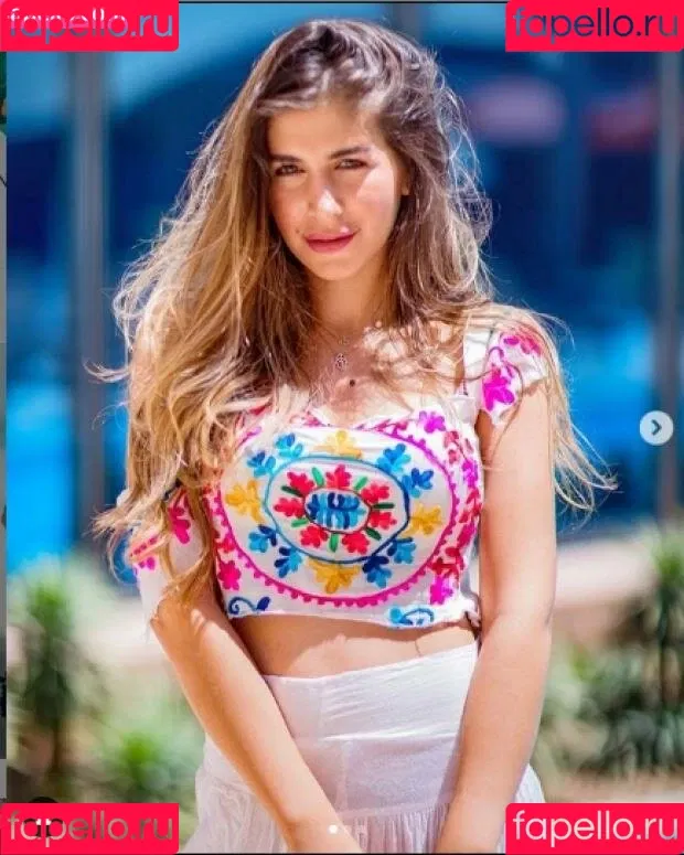 Malak Koura Onlyfans Photo Gallery 