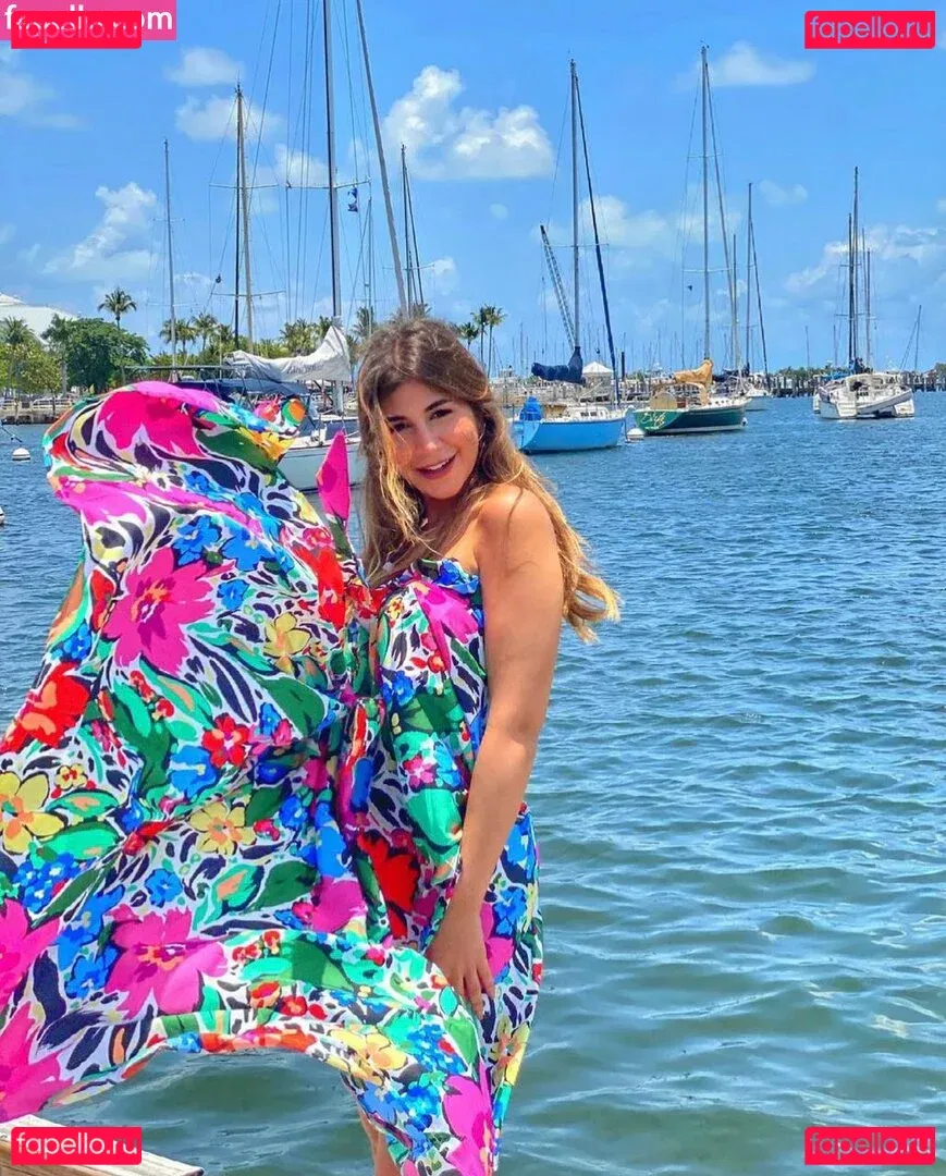 Malak Koura Onlyfans Photo Gallery 