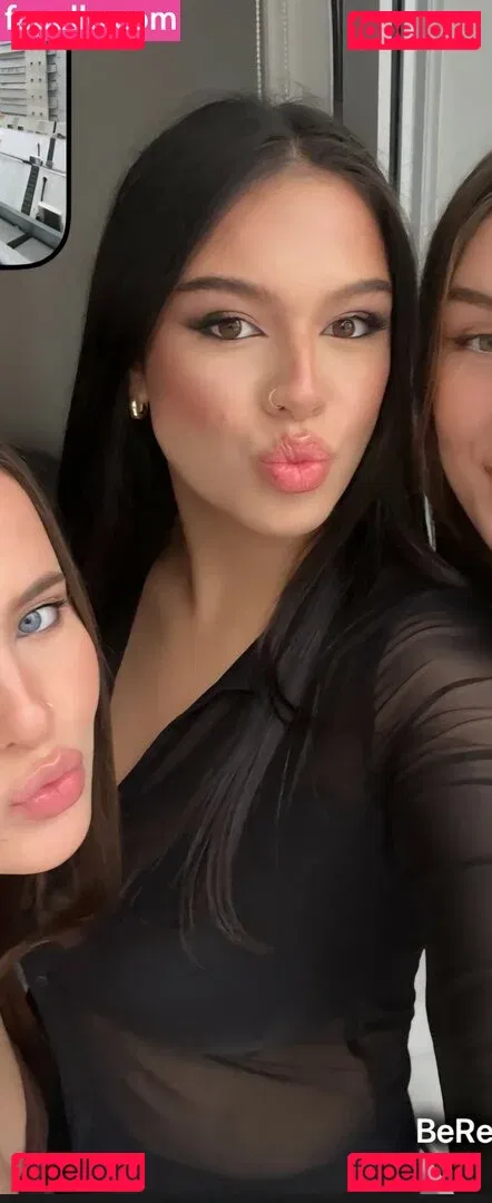 Shania Hawkins Onlyfans Photo Gallery 