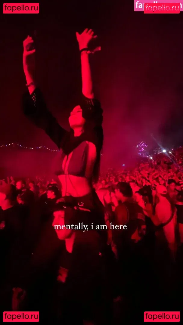 Shania Hawkins Onlyfans Photo Gallery 