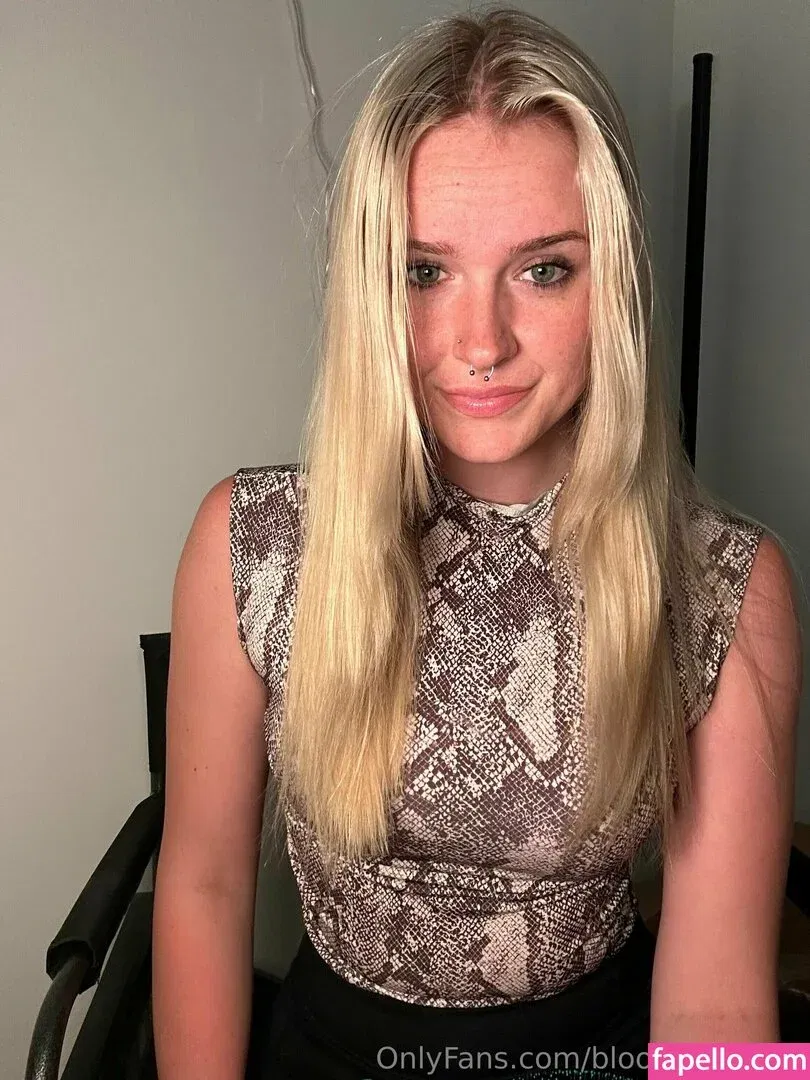 bloomingblake Onlyfans Photo Gallery 