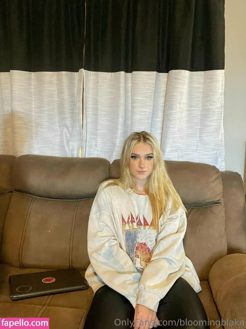 bloomingblake Onlyfans Photo Gallery 
