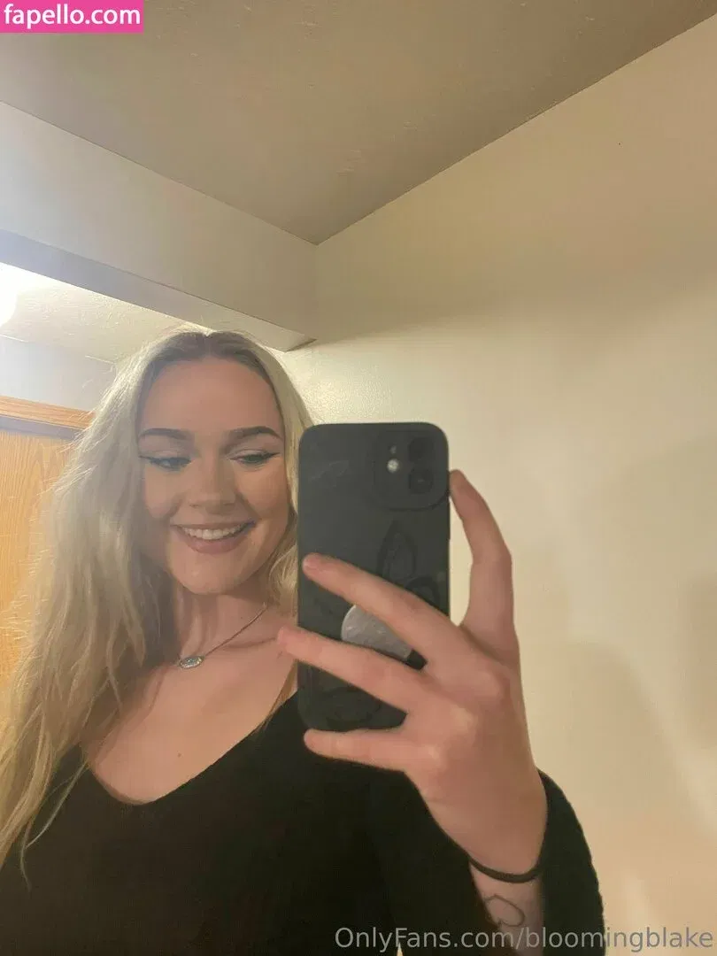 bloomingblake Onlyfans Photo Gallery 