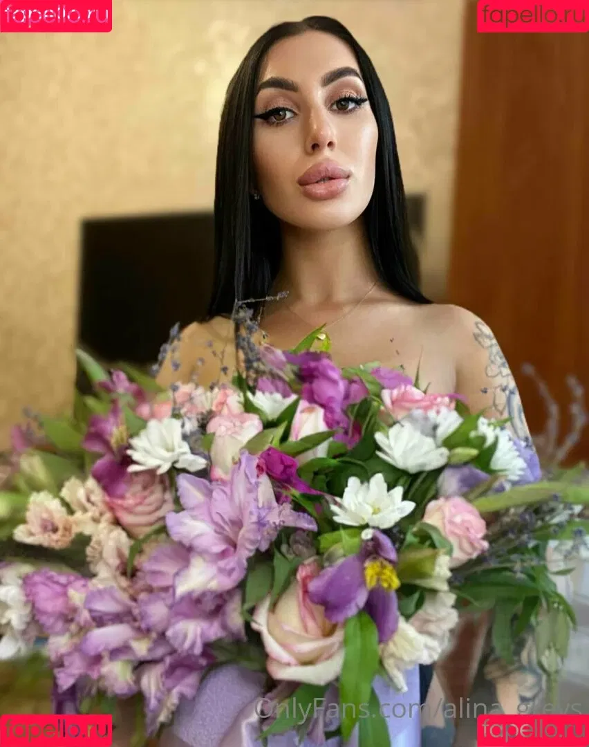 alina_greys Onlyfans Photo Gallery 