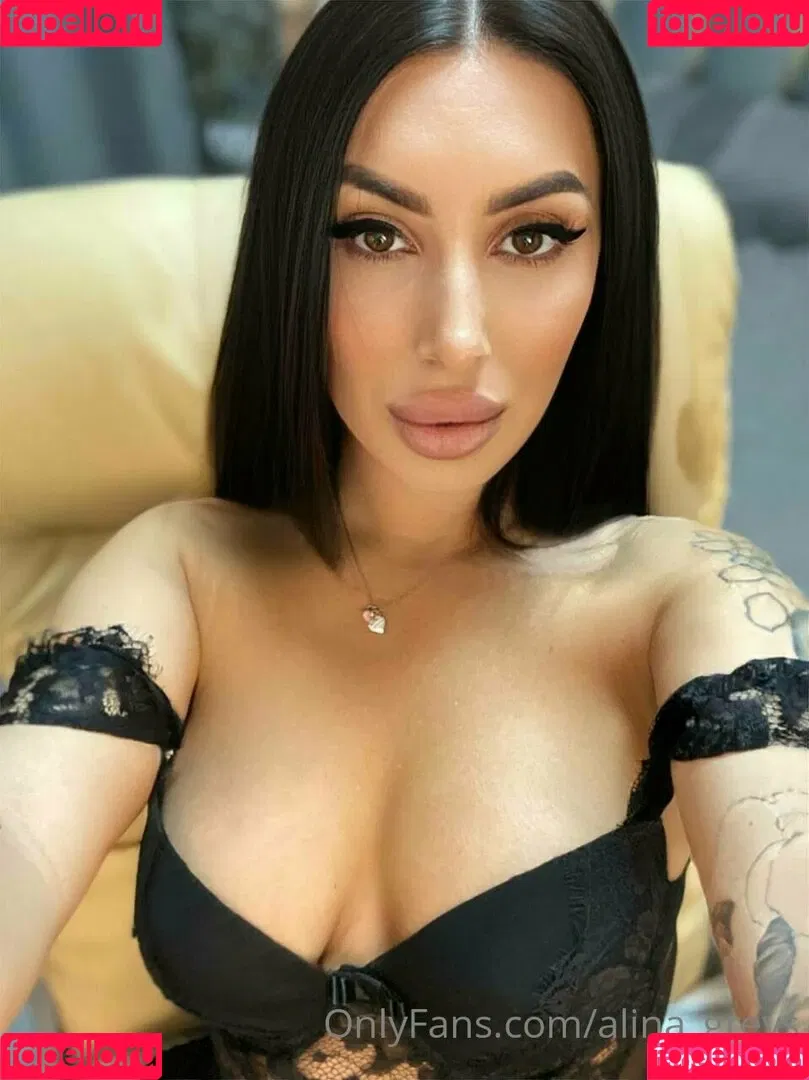 alina_greys Onlyfans Photo Gallery 