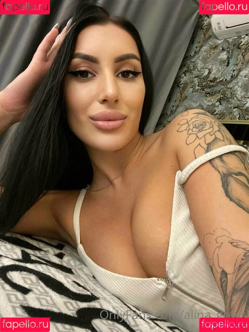 alina_greys Onlyfans Photo Gallery 