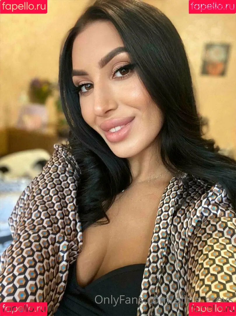 alina_greys Onlyfans Photo Gallery 