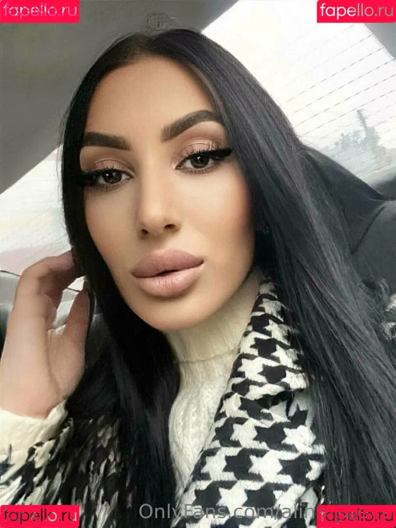 alina_greys Onlyfans Photo Gallery 