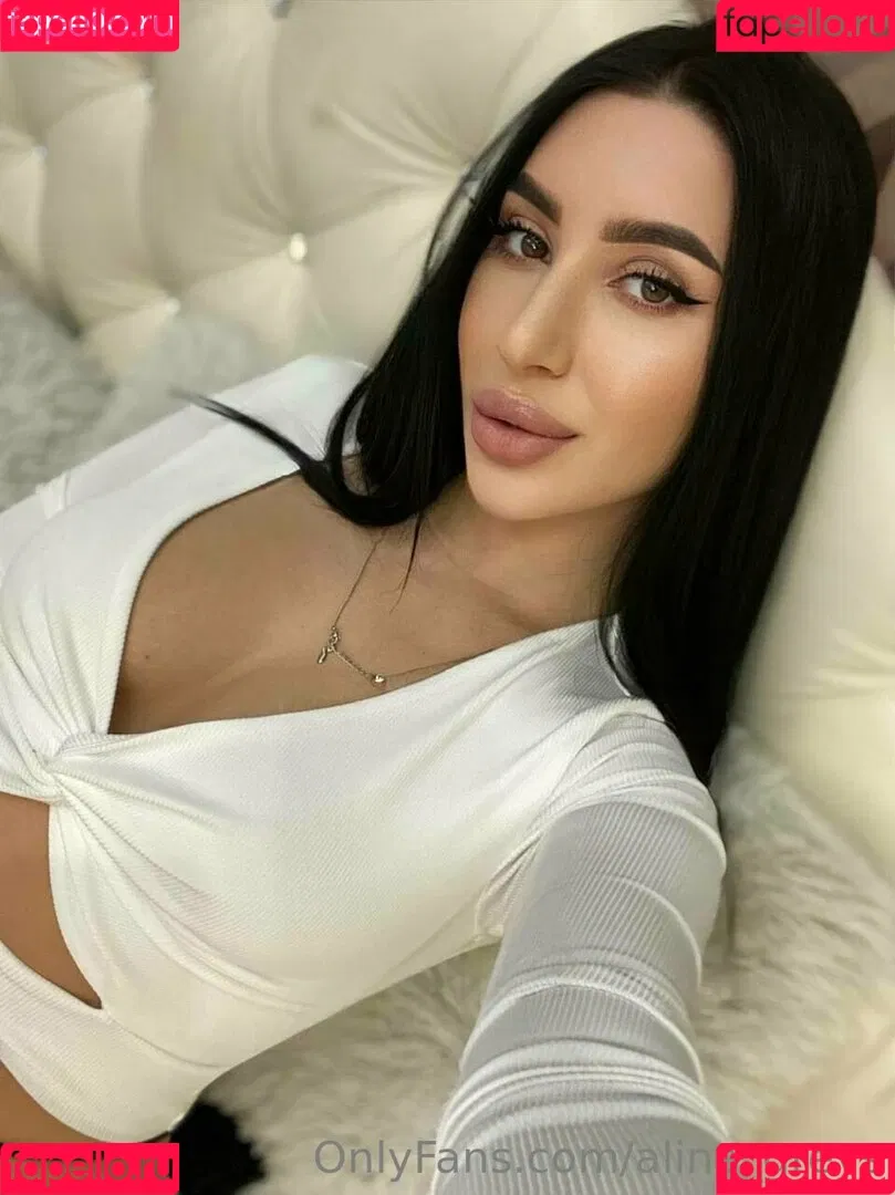 alina_greys Onlyfans Photo Gallery 